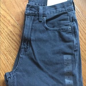 AE Mom Jean in rocker black